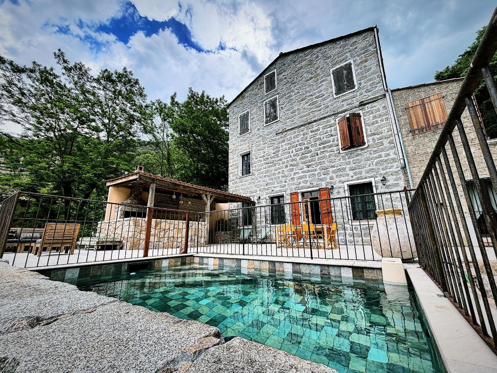 Casa Arena Authentique Maison De Village Avec Piscine Au Coeur De L'alta Rocca - Casa de Férias Zoza